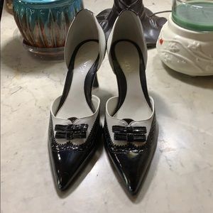 Franco Sarto black and white bow tie heels NWT